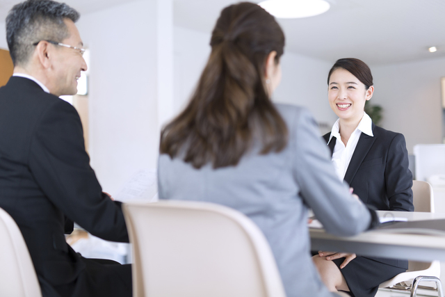 遅れた確定申告の相談を会計事務所にする人
